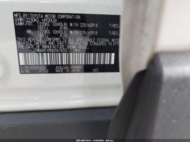 Toyota RAV4 Xle Premium Image 9