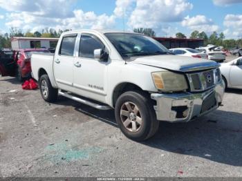  Salvage Nissan Titan