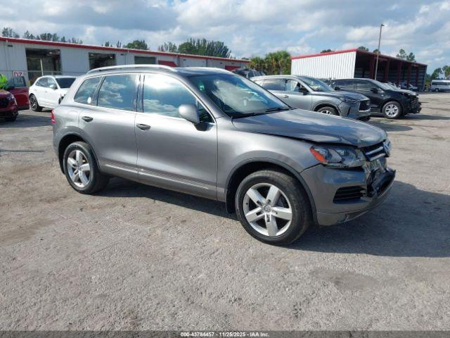  Salvage Volkswagen Touareg
