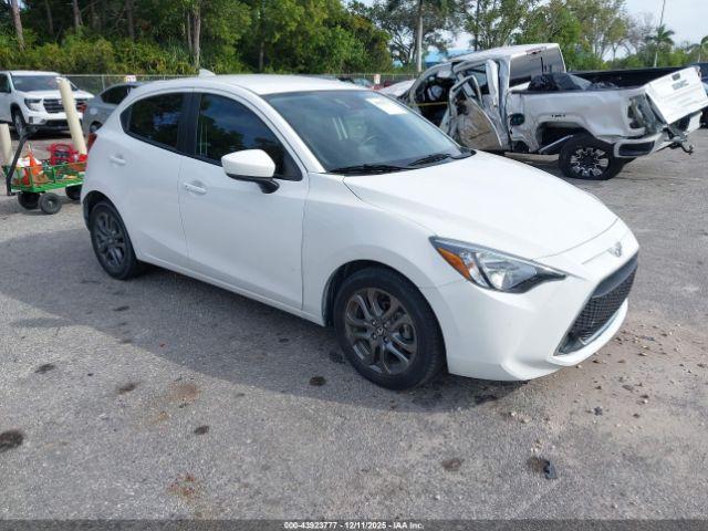  Salvage Toyota Yaris