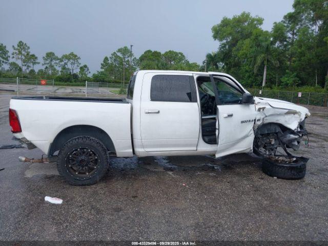 Ram 1500 Slt Image 3