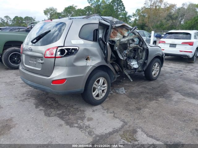 Hyundai SANTA FE Gls Image 2