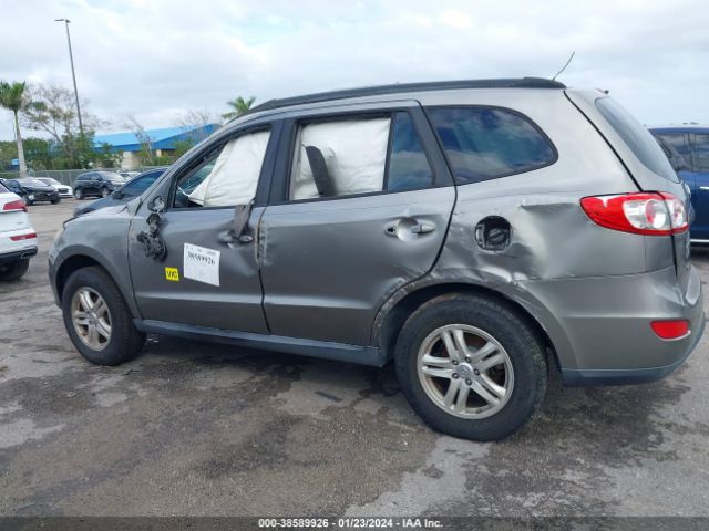 Hyundai SANTA FE Gls Image 11