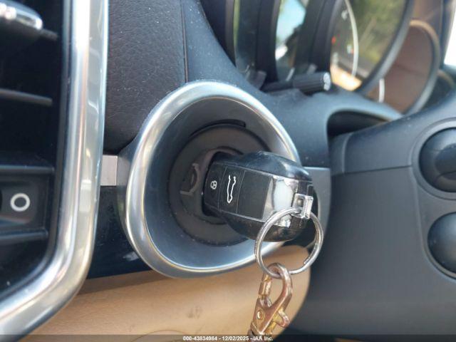 Porsche Cayenne Diesel Image 9