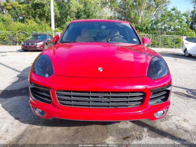 Porsche Cayenne Diesel Image 12