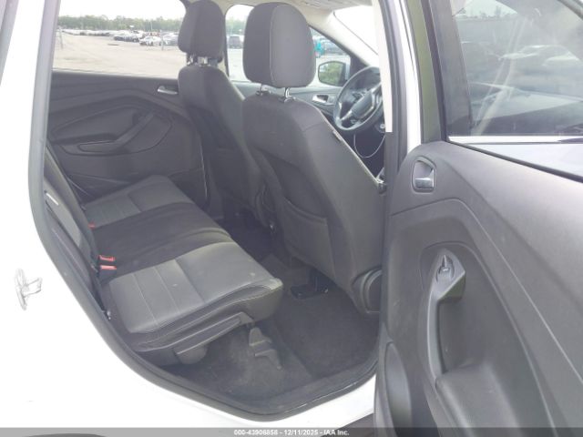Ford Escape Se Image 6