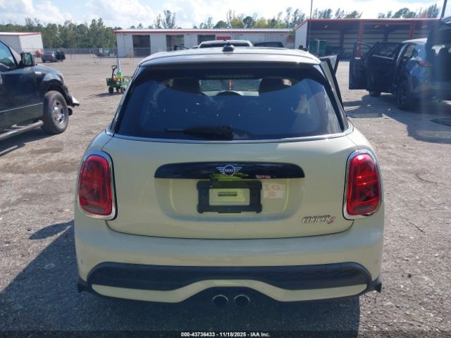 MINI Hardtop Cooper S Image 3