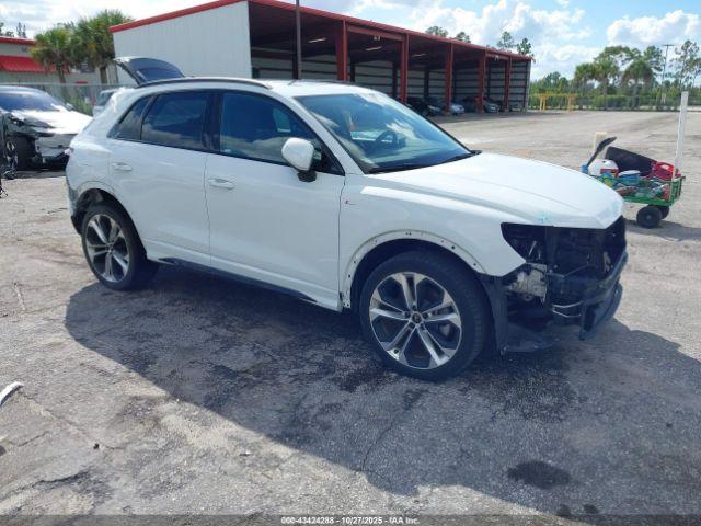  Salvage Audi Q3