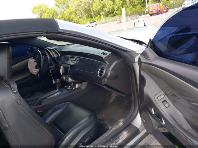 Chevrolet Camaro 2lt Image 12