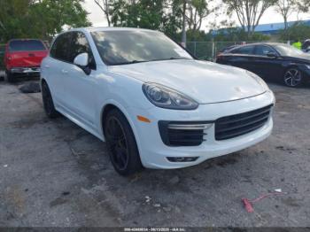  Salvage Porsche Cayenne