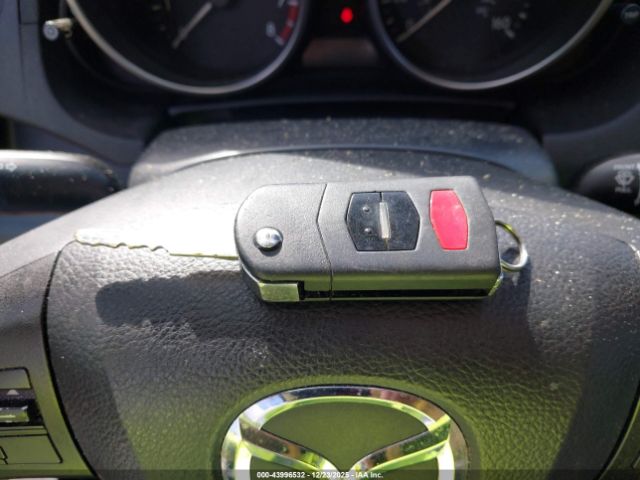 Mazda Mazda5 Sport Image 4