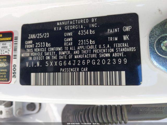 Kia K5 Gt-line Image 10