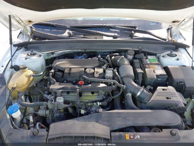 Kia K5 Gt-line Image 9