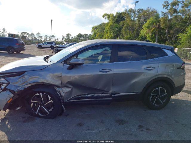 Kia Sportage Lx Image 10