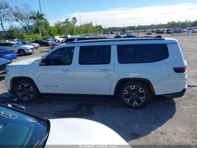 Jeep Wagoneer L Series Iii 4x4 Image 14