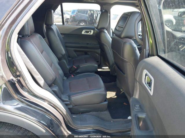 Ford Explorer Sport Image 3