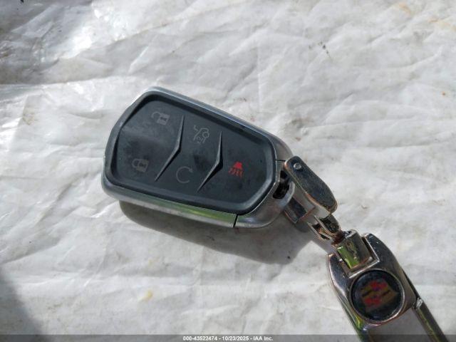 Cadillac SRX Performance Collection Image 13