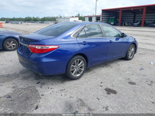 Toyota Camry Se Image 4
