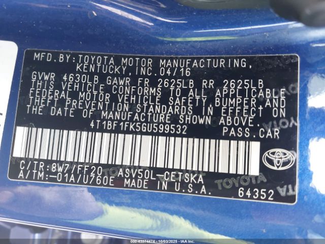 Toyota Camry Se Image 8