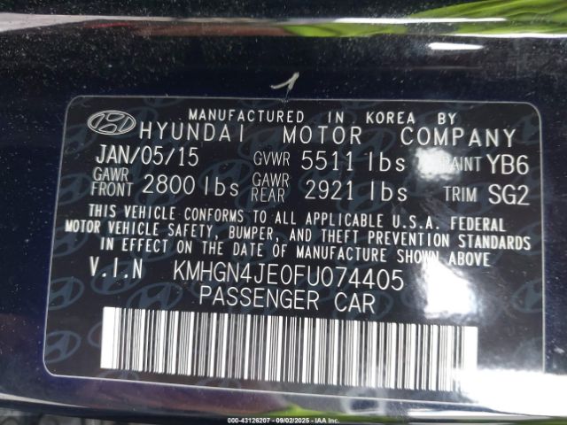Hyundai Genesis 3.8 Image 13