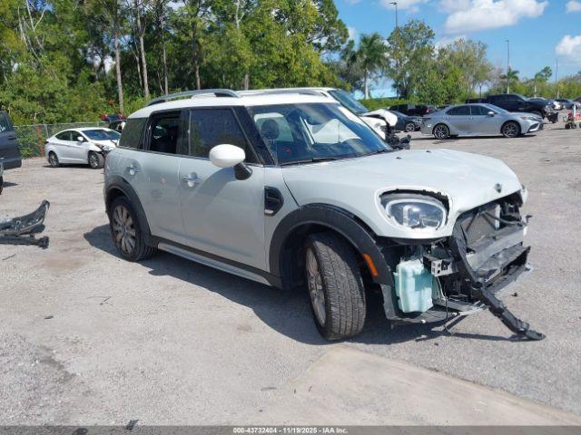  Salvage MINI Countryman