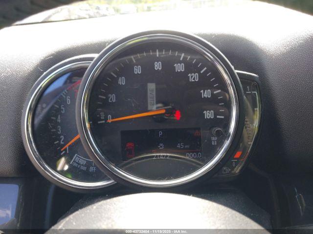 MINI Countryman Oxford Edition Image 17