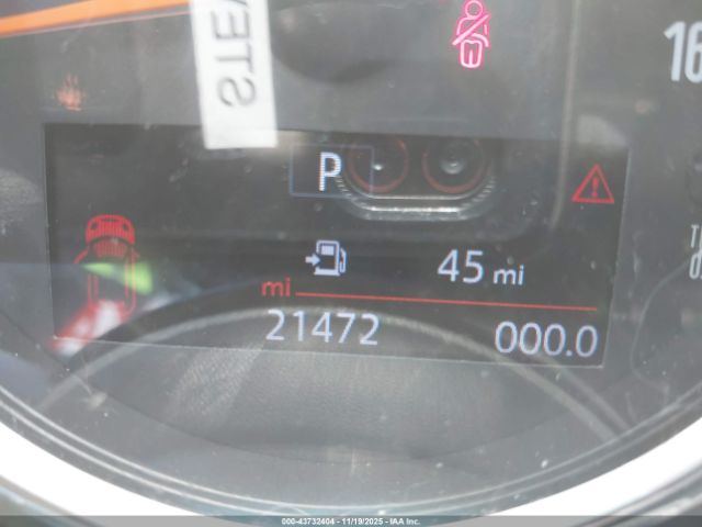 MINI Countryman Oxford Edition Image 12