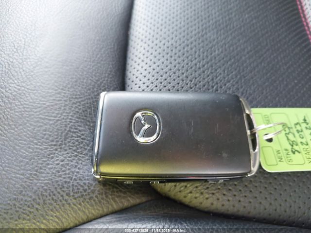 Mazda Cx 2.5 S Carbon Edition Image 15