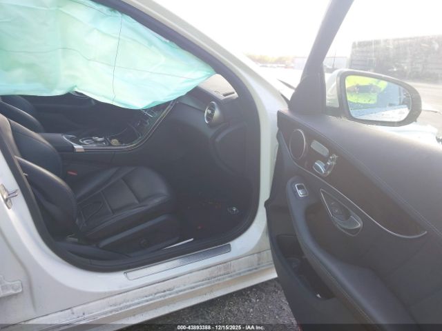 Mercedes-Benz C-Class Sport Image 6