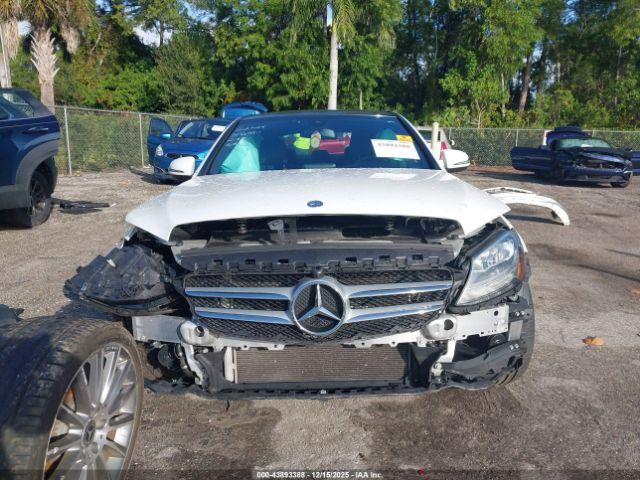 Mercedes-Benz C-Class Sport Image 2