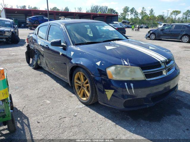  Salvage Dodge Avenger