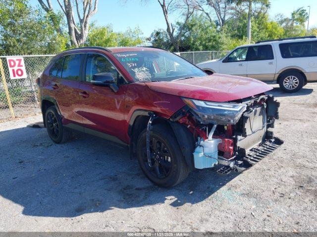  Salvage Toyota RAV4
