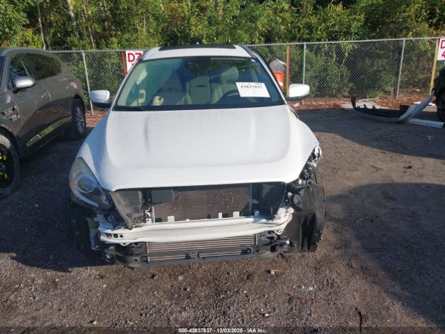 Volvo XC60 T5 Inscription Image 13