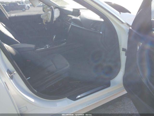 BMW 3 Series Image 11