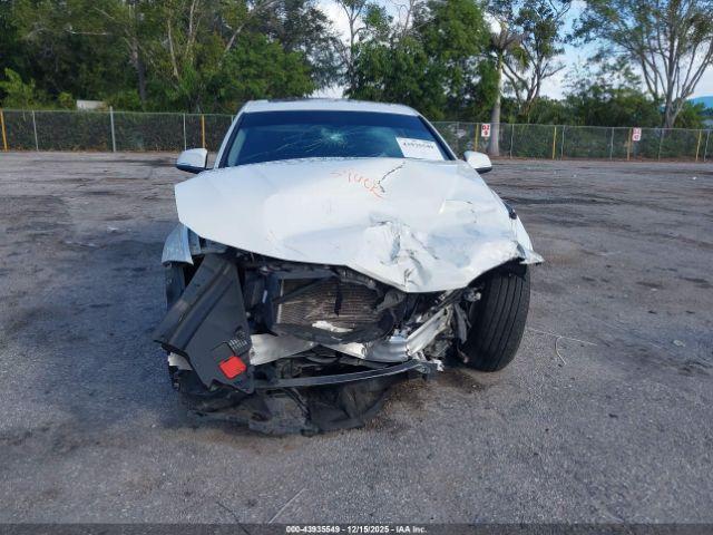 BMW 3 Series Image 13