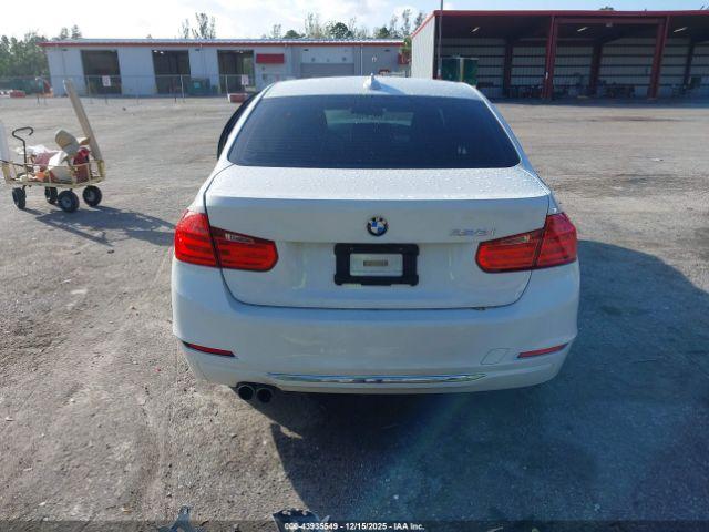 BMW 3 Series Image 3