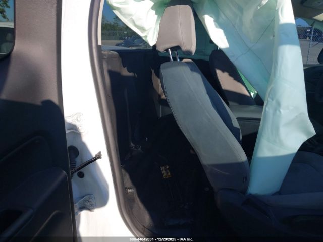 Chevrolet Colorado Wt Image 6