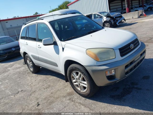 Toyota RAV4 Image 1