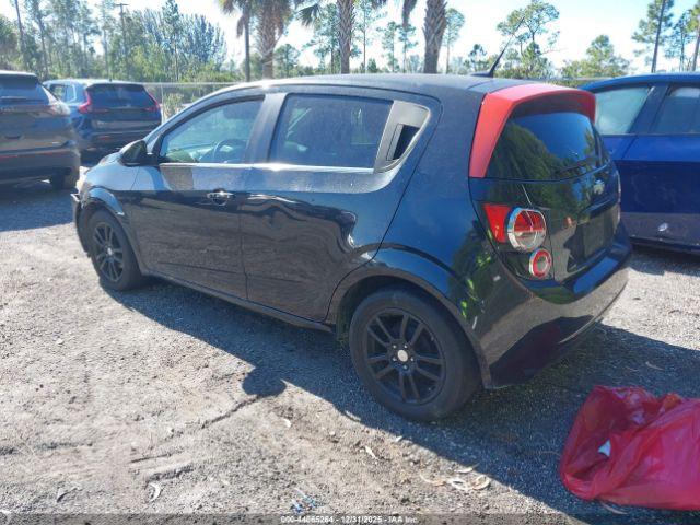 Chevrolet Sonic Lt Auto Image 10