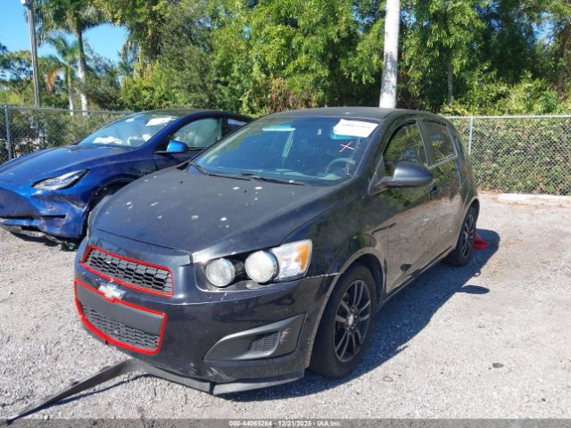 Chevrolet Sonic Lt Auto Image 4