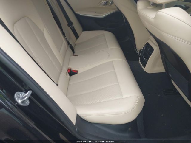 BMW 3 Series Image 6