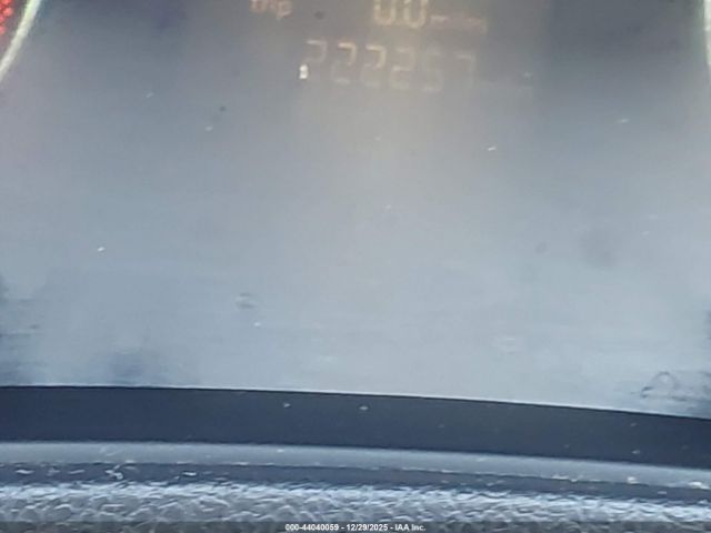 Volkswagen Passat 2.5l S Image 13