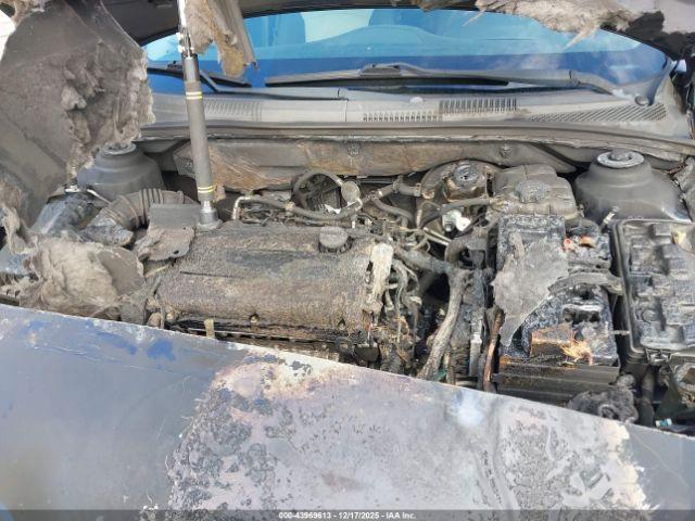 Chevrolet Cruze Ls Auto Image 13