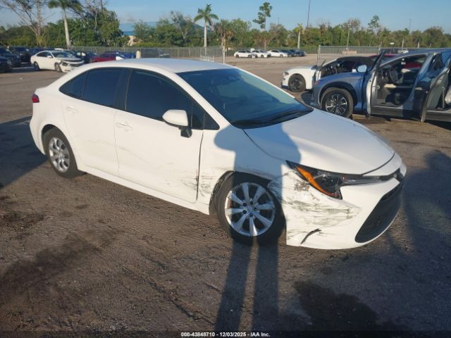 Toyota Corolla Le Image 1