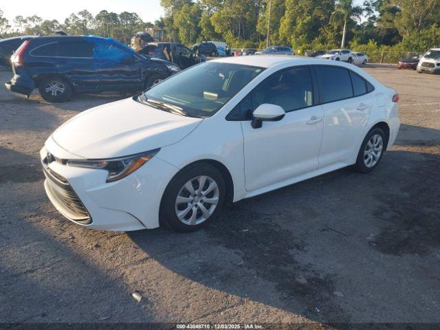 Toyota Corolla Le Image 2