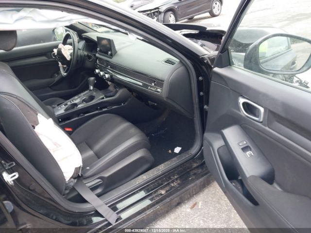 Honda Civic Sport Image 3