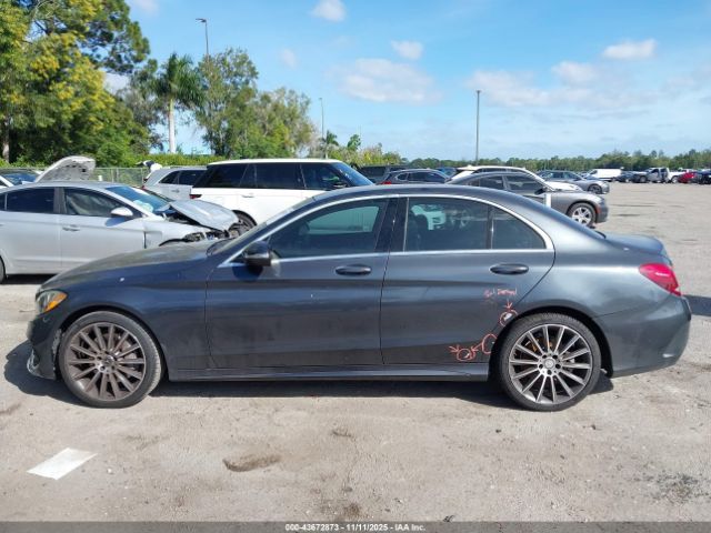 Mercedes-Benz C-Class Sport Image 10