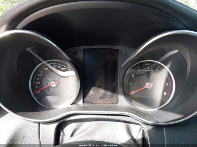 Mercedes-Benz C-Class Sport Image 11