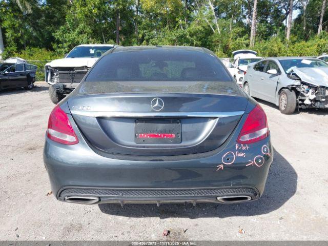 Mercedes-Benz C-Class Sport Image 12