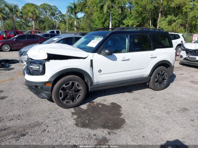 Ford Bronco Outer Banks Image 10